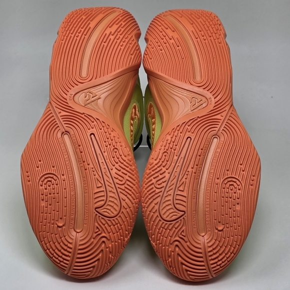 Nike Giannis Immortality 4 Halloween Basketball Shoes Mens Sz 9.5 FQ3680-301 New main image 9